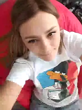 Snapshot of KrissSexi chatting on February 9, 2025, 12:19 pm KrissSexi online show from February 9, 2025, 12:19 pm
