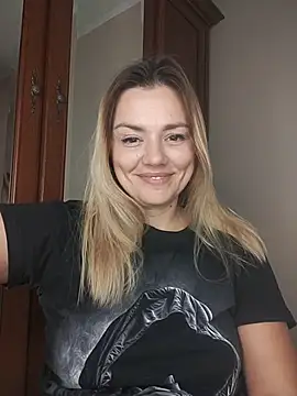 KrissSexi online show from October 31, 2025, 6:20 pm