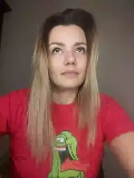 KrissSexi online show from December 14, 2025, 8:13 pm