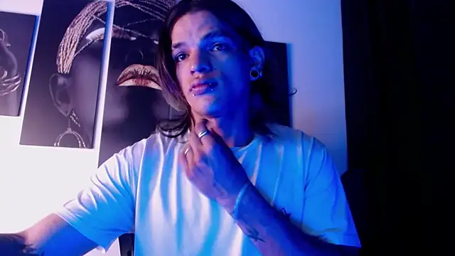 AlbertBernal69 online show from November 6, 2025, 3:40 am