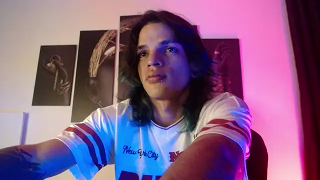 AlbertBernal69 online show from November 14, 2025, 3:49 am