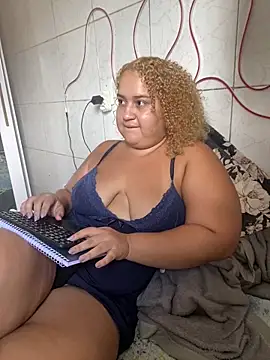 MinaBoss online show from February 12, 2025, 1:37 pm