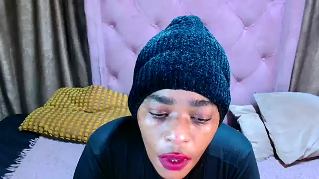 AFRICANGODDESSXXX online show from May 1, 2026, 11:31 pm