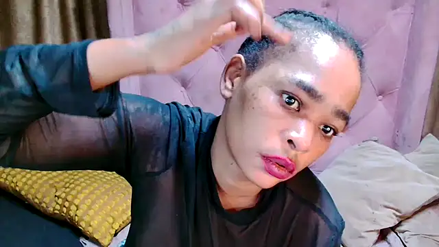 AFRICANGODDESSXXX online show from May 6, 2026, 7:30 pm