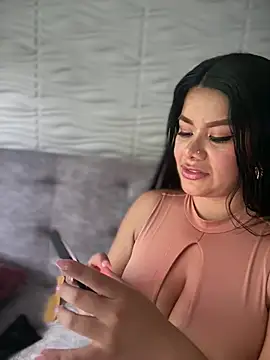 Snapshot of Insane_Issa chatting on January 9, 2026, 5:26 pm Insane Issa online show from January 9, 2026, 5:26 pm