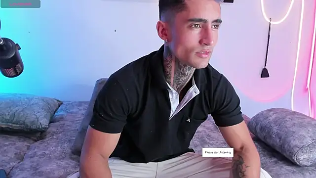 Snapshot of Mark_Kamper chatting on March 15, 2025, 11:39 pm Mark Kamper online show from March 15, 2025, 11:39 pm