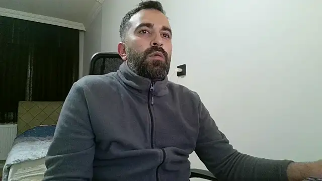 Snapshot of tgltplsr chatting on March 4, 2025, 11:22 pm tgltplsr online show from March 4, 2025, 11:22 pm