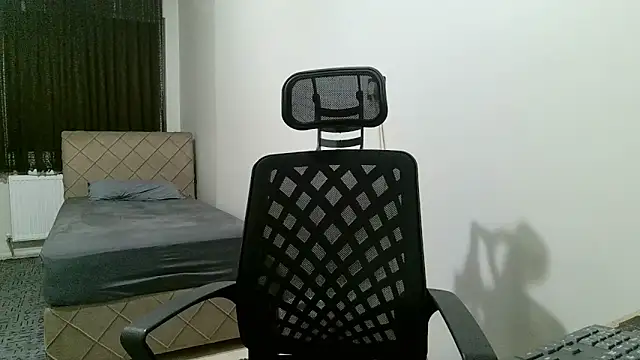 Snapshot of tgltplsr chatting on February 21, 2026, 10:55 pm tgltplsr online show from February 21, 2026, 10:55 pm