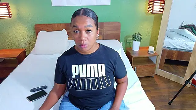 Snapshot of dannaahbrown chatting on October 18, 2025, 7:25 pm dannaahbrown online show from October 18, 2025, 7:25 pm