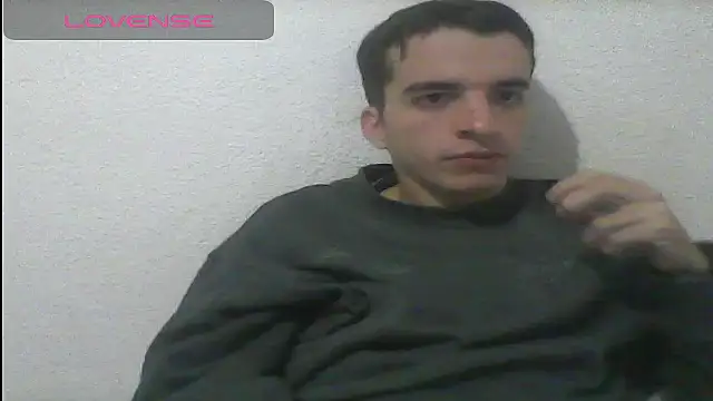 Snapshot of Tombgy07 chatting on December 16, 2024, 8:16 pm Tombgy07 online show from December 16, 2024, 8:16 pm