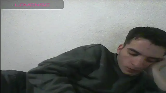 Snapshot of Tombgy07 chatting on February 8, 2025, 8:53 pm Tombgy07 online show from February 8, 2025, 8:53 pm