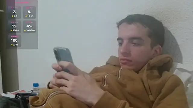 Tombgy07 online show from April 1, 2026, 7:44 pm