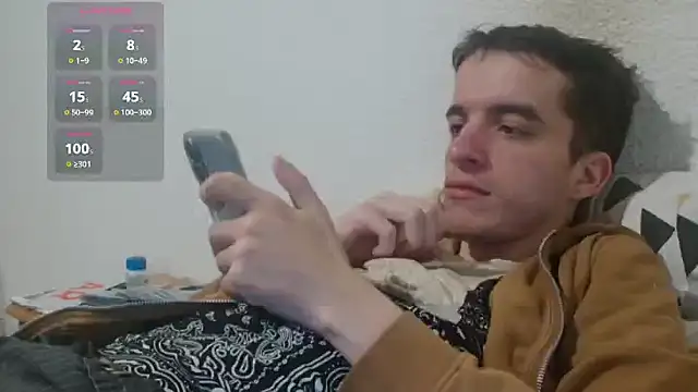 Tombgy07 online show from April 12, 2026, 6:57 pm