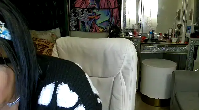 Snapshot of YasmineMinaj chatting on January 12, 2025, 4:42 am YasmineMinaj online show from January 12, 2025, 4:42 am