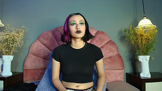 Snapshot of tati_cardenas chatting on March 15, 2025, 9:52 am tati cardenas online show from March 15, 2025, 9:52 am