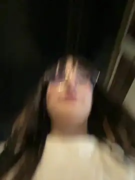 Megan lu2 online show from February 22, 2025, 11:57 pm