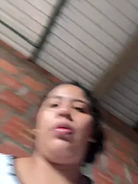 moncerrat luna online show from March 7, 2025, 1:07 pm