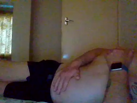 daddyflash online show from May 27, 2026, 4:42 am