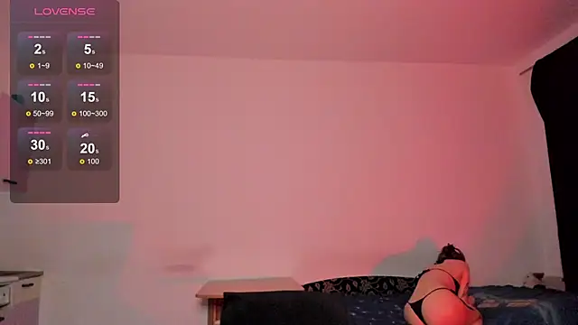 KitsuneRem online show from February 24, 2026, 10:08 pm