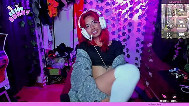 Roxanbunny1 online show from March 15, 2025, 6:03 am