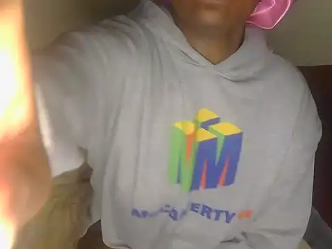 Pretty hazel online show from May 13, 2026, 3:37 am