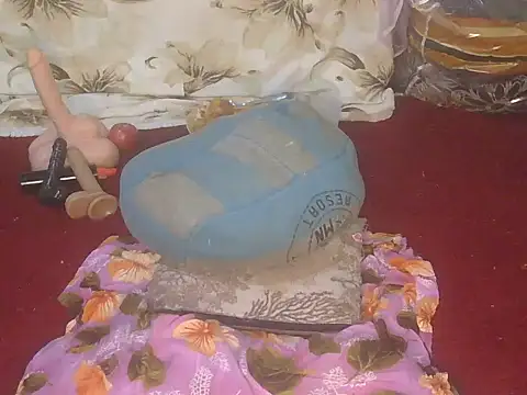 Pretty hazel online show from May 28, 2026, 5:05 am