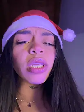 Charly  online show from December 25, 2024, 10:37 pm