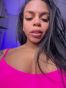 Charly  online show from August 5, 2026, 4:32 pm