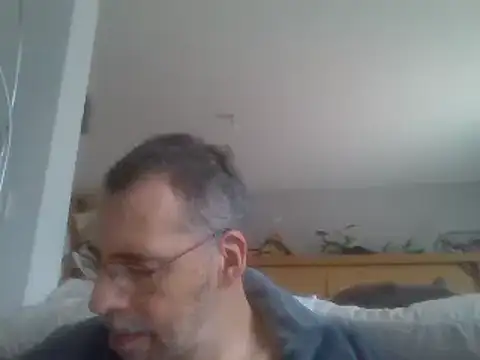 ptitcanard60600 online show from December 29, 2024, 12:34 pm