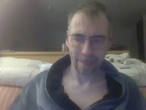 ptitcanard60600 online show from January 19, 2025, 9:55 pm