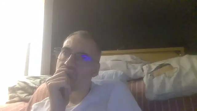 ptitcanard60600 online show from September 21, 2025, 8:43 pm