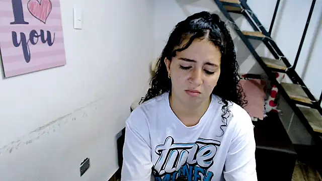 Snapshot of samantha_baby_ chatting on January 8, 2025, 2:57 am samantha baby online show from January 8, 2025, 2:57 am