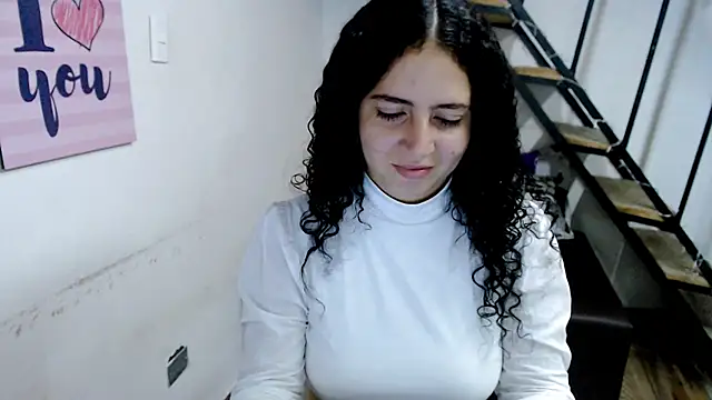 Snapshot of samantha_baby_ chatting on January 21, 2025, 11:34 pm samantha baby online show from January 21, 2025, 11:34 pm