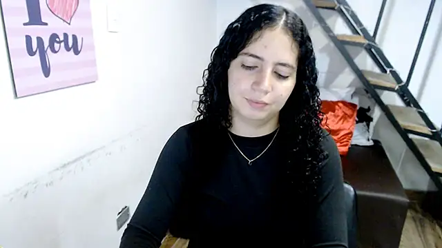 Snapshot of samantha_baby_ chatting on January 24, 2025, 9:05 pm samantha baby online show from January 24, 2025, 9:05 pm