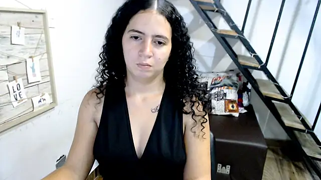 Snapshot of samantha_baby_ chatting on February 14, 2025, 12:51 am samantha baby online show from February 14, 2025, 12:51 am