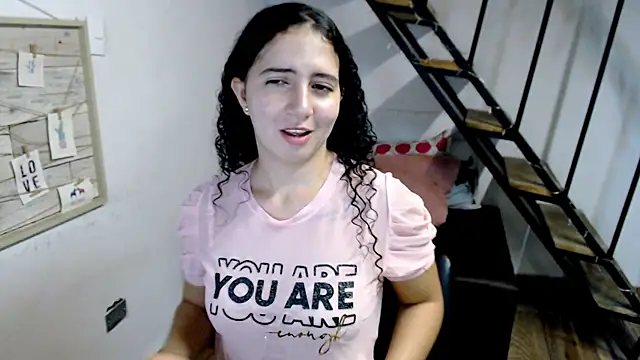 Snapshot of samantha_baby_ chatting on March 4, 2025, 6:50 pm samantha baby online show from March 4, 2025, 6:50 pm