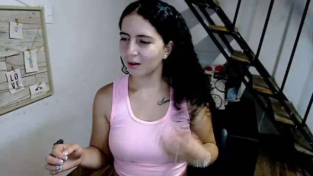 Snapshot of samantha_baby_ chatting on March 16, 2025, 7:17 pm samantha baby online show from March 16, 2025, 7:17 pm
