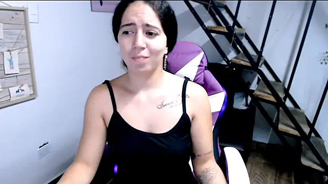 Snapshot of samantha_baby_ chatting on September 27, 2025, 7:41 pm samantha baby online show from September 27, 2025, 7:41 pm