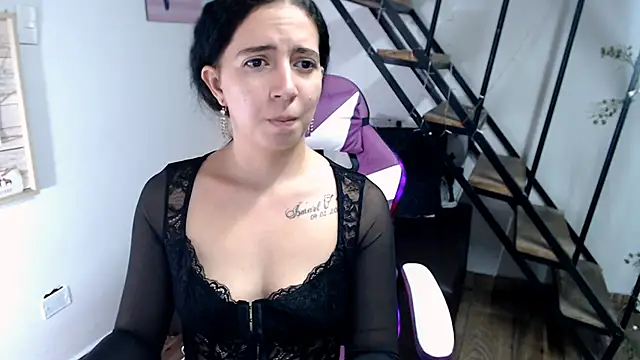 Snapshot of samantha_baby_ chatting on October 5, 2025, 5:00 pm samantha baby online show from October 5, 2025, 5:00 pm