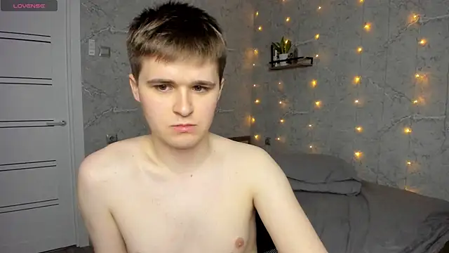 Mark Bearcub online show from May 13, 2026, 7:00 pm