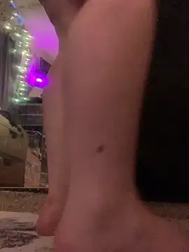 ThICk JuIcEy online show from February 19, 2026, 3:41 pm