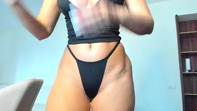 FameAndFlavour online show from November 13, 2025, 1:21 pm