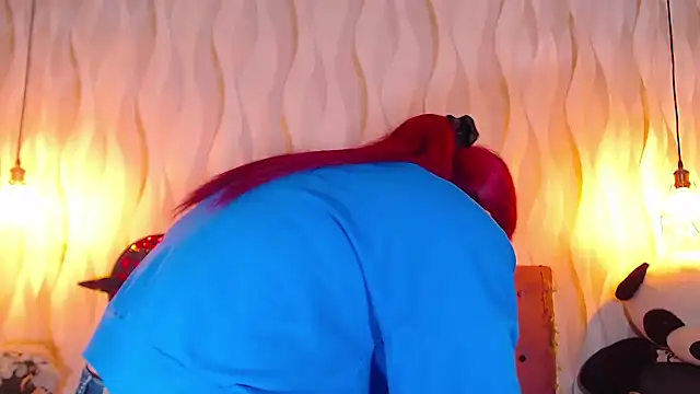 IsabelaLatina online show from October 28, 2025, 1:09 am