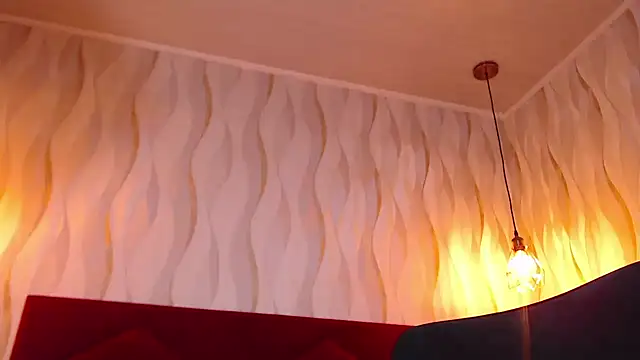 IsabelaLatina online show from April 14, 2026, 2:56 pm