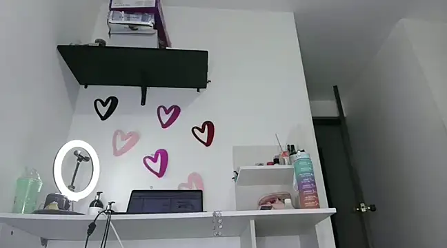 ari sexy1 online show from December 26, 2024, 1:07 am