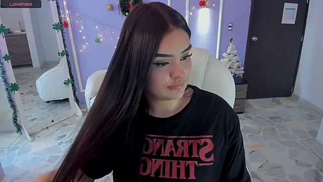 martinasaez online show from January 6, 2025, 5:59 pm