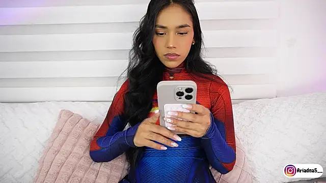 Snapshot of Ariadna5 chatting on September 26, 2025, 6:39 am Ariadna5 online show from September 26, 2025, 6:39 am