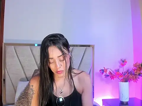 Snapshot of NoraDasilva chatting on February 11, 2026, 11:43 pm NoraDasilva online show from February 11, 2026, 11:43 pm