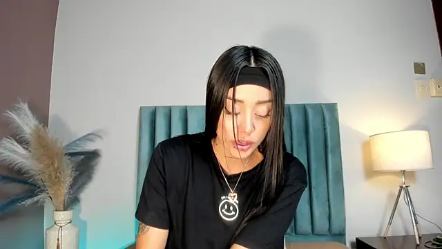 Snapshot of NoraDasilva chatting on February 23, 2026, 11:24 pm NoraDasilva online show from February 23, 2026, 11:24 pm