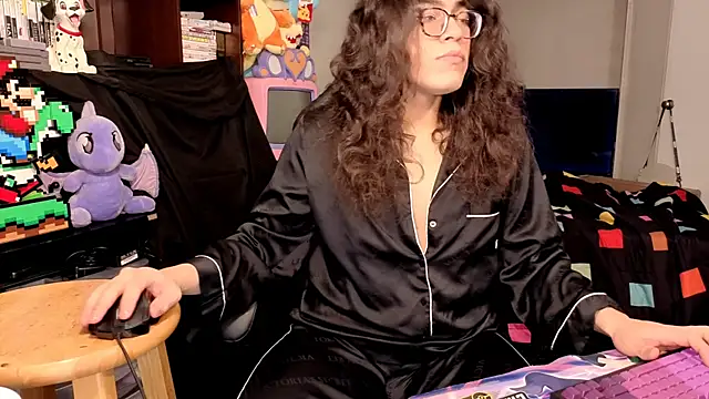 ShinyCherub online show from December 22, 2025, 12:51 am